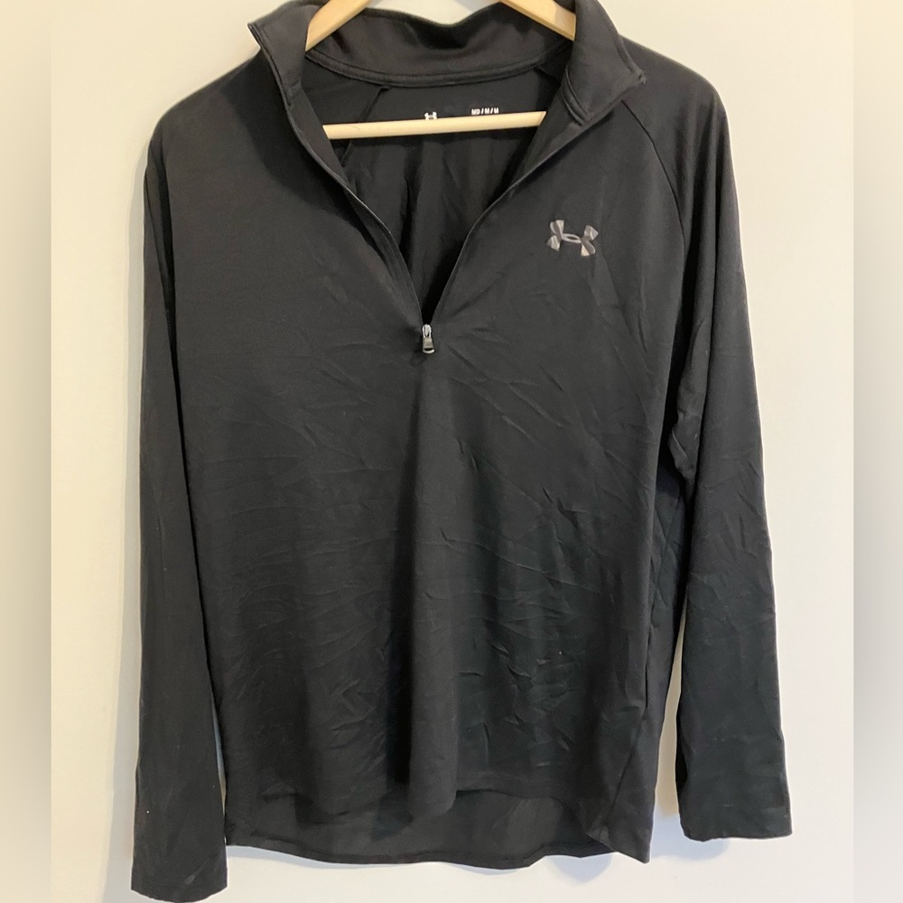 Under Armour Men's Heat Gear Quarter Zip Loose Fit and Lightweight